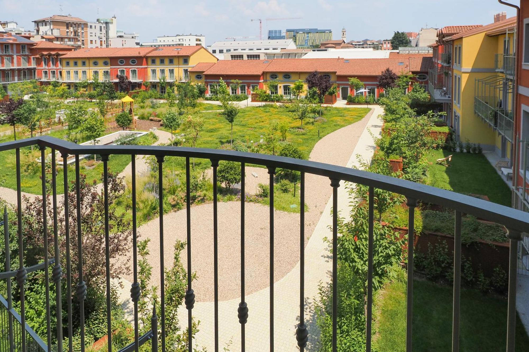 Primopiano - Zumbini G Apartment Milan Bagian luar foto